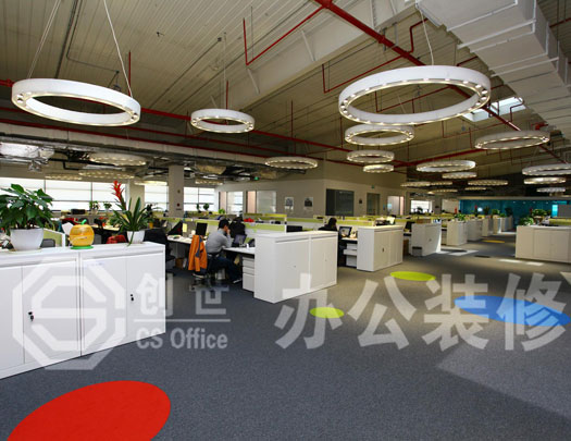 动漫设计公司员工区